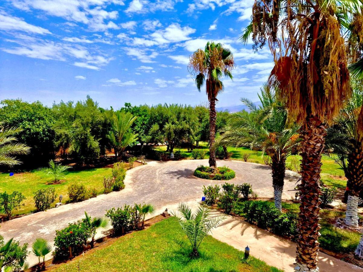Le Domaine De Carole Marrakech Bed & Breakfast Douar Akkara Exterior photo