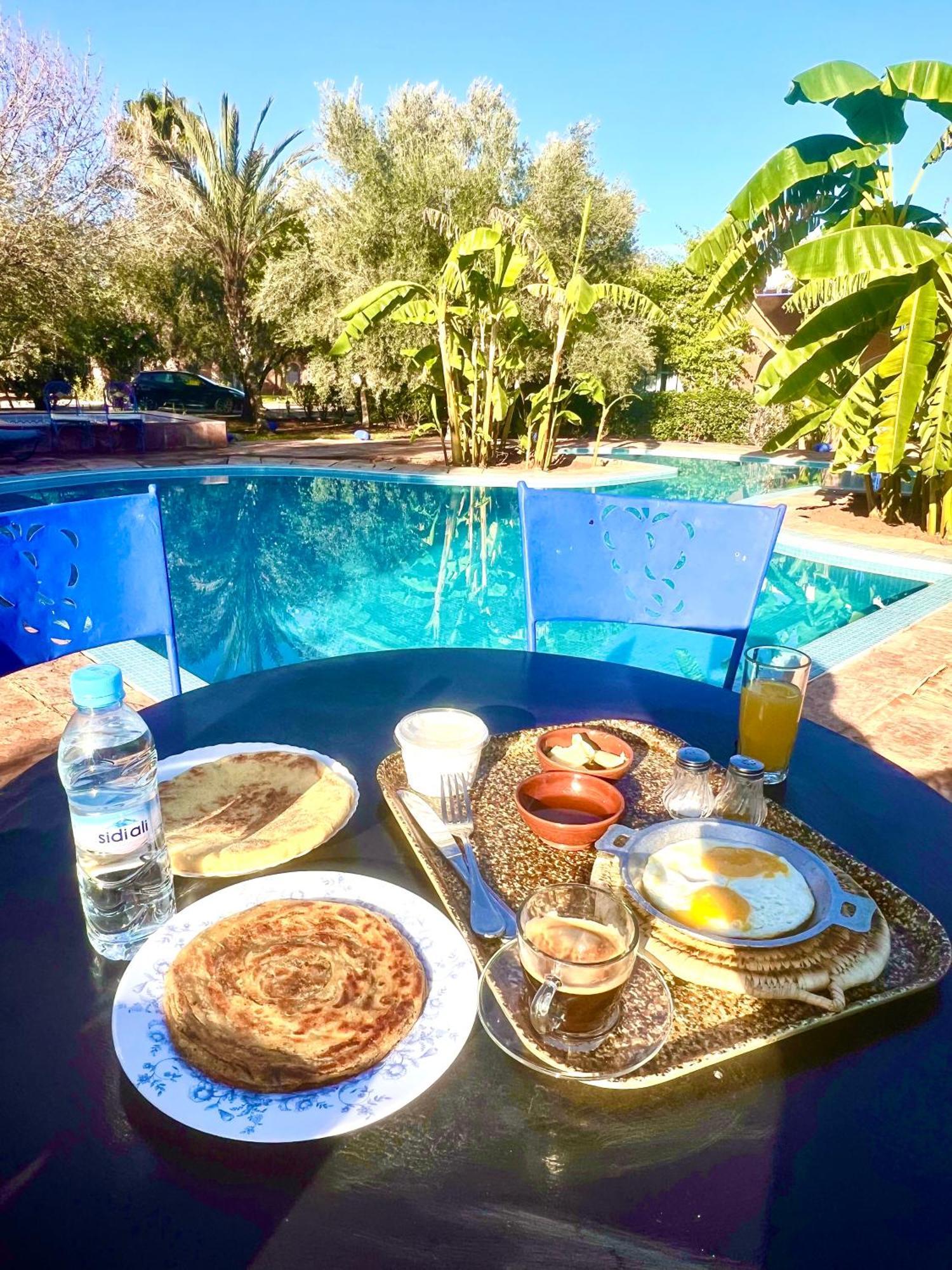 Le Domaine De Carole Marrakech Bed & Breakfast Douar Akkara Exterior photo