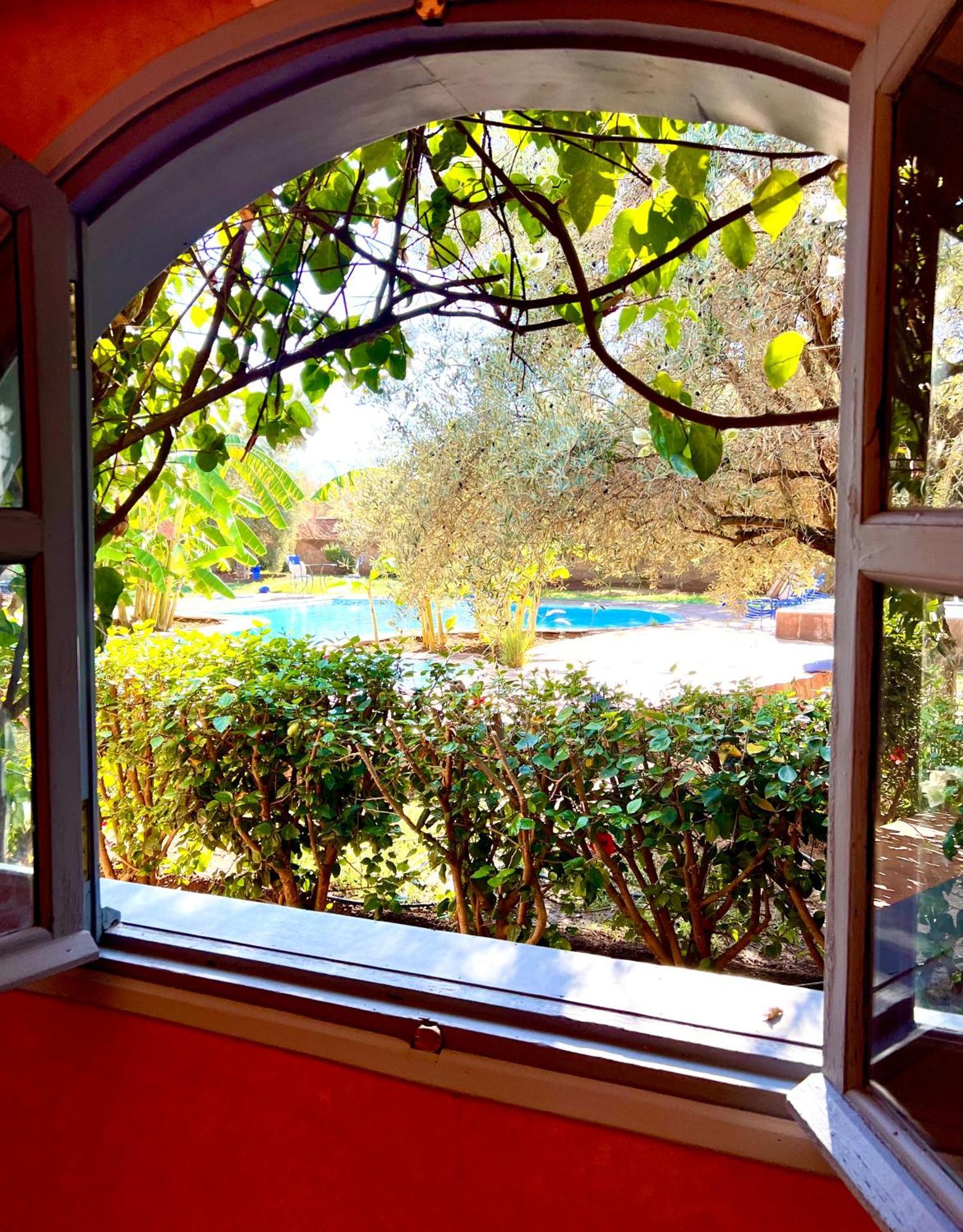 Le Domaine De Carole Marrakech Bed & Breakfast Douar Akkara Exterior photo