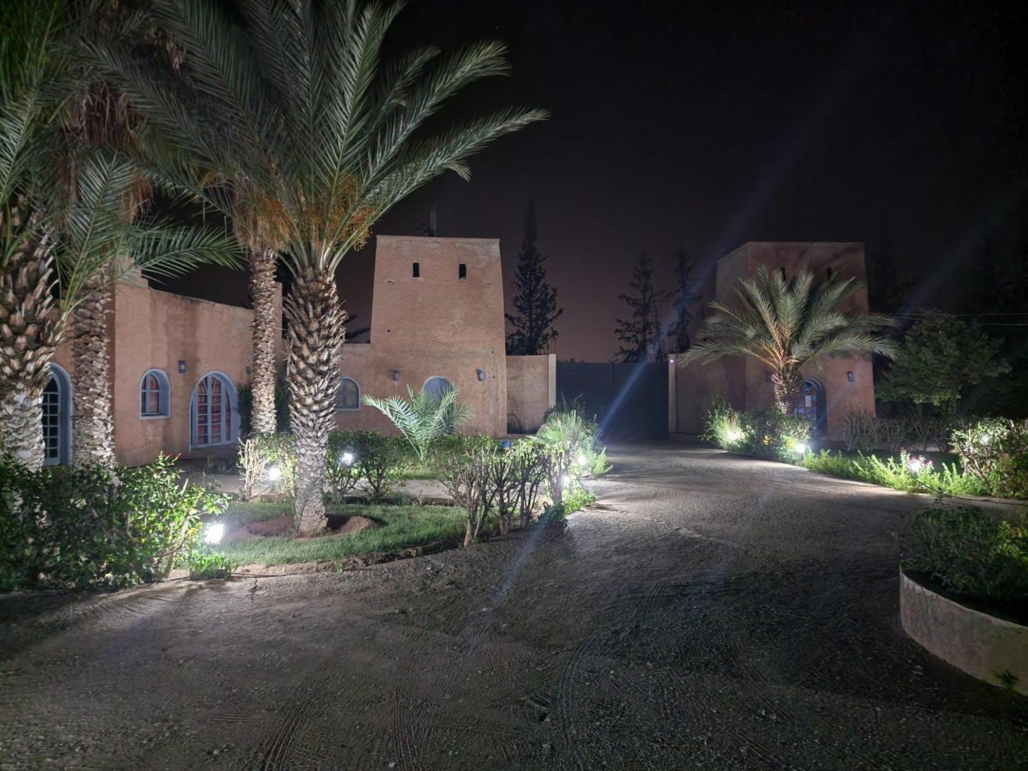 Le Domaine De Carole Marrakech Bed & Breakfast Douar Akkara Exterior photo